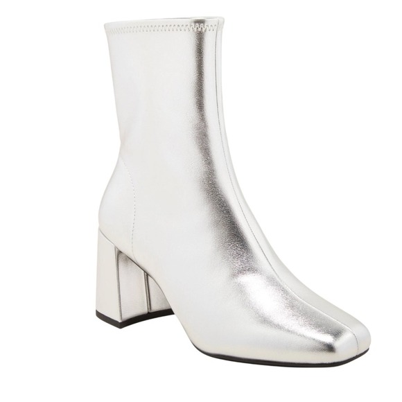 A NEW DAY Silver Ankle Boots Women's Square Toe Block Heel Zip Up Booties Size 6 - Picture 1 of 13